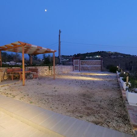 Twins Villa Sarandë Exterior foto